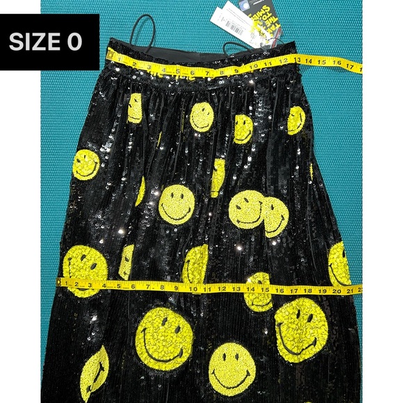Alice + Olivia Tina Smiley Black Yellow Sequin Embellished Ball Gown Skirt - Picture 10 of 17